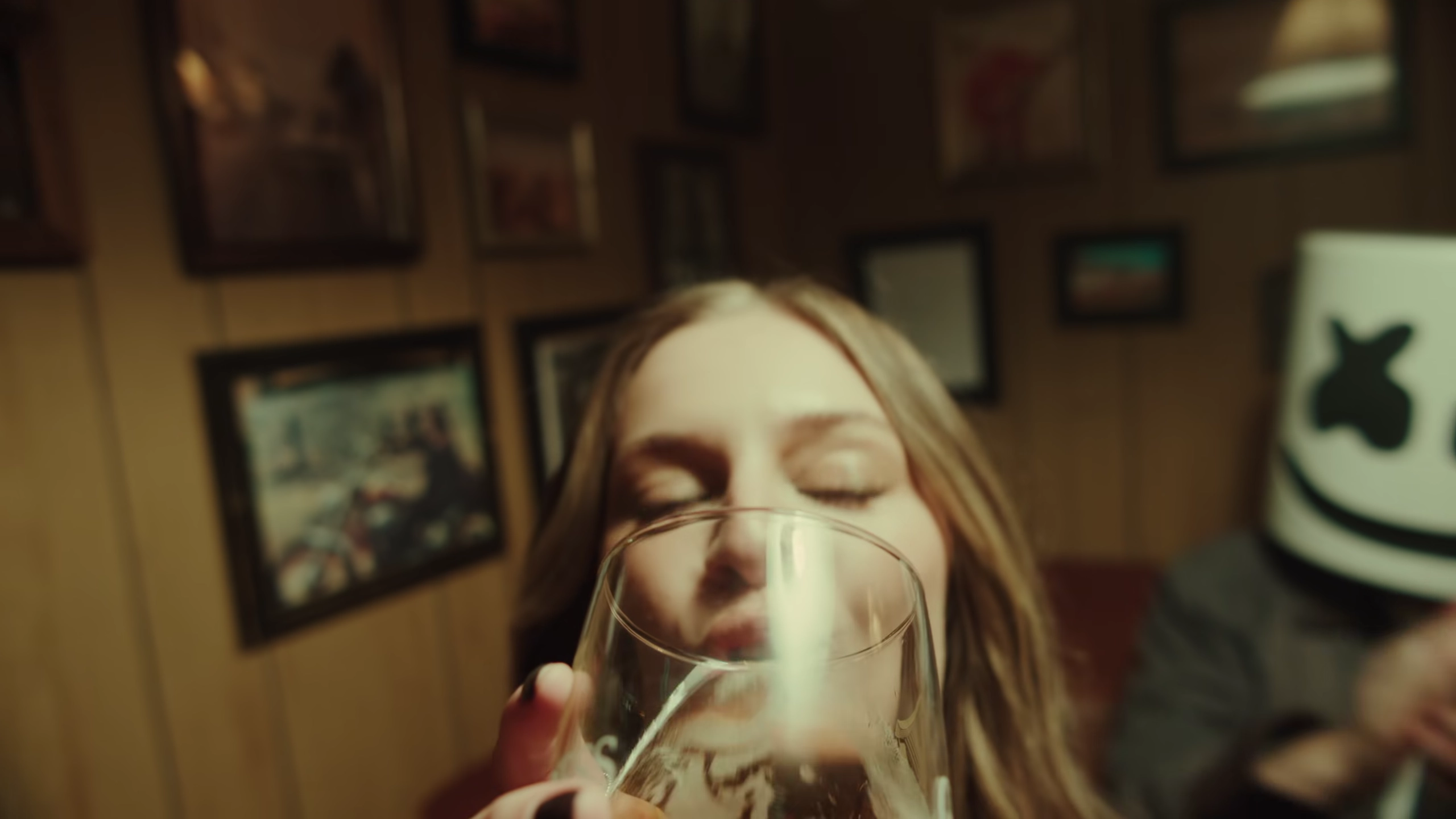 Marshmello, Kelsea Ballerini - Another Drink (Official Visualizer)