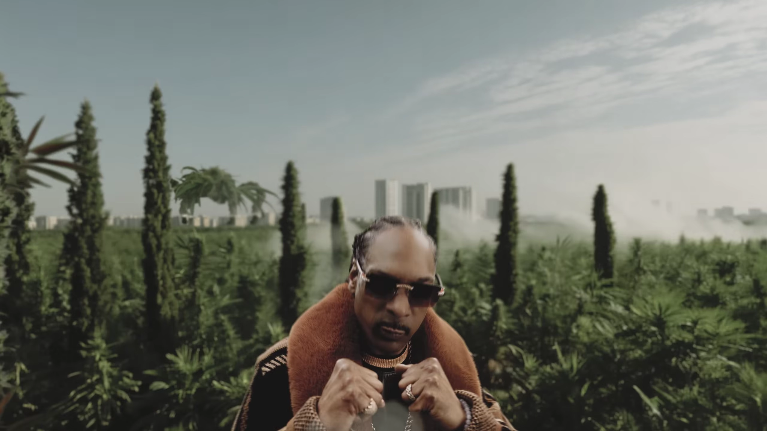 Last Dance with Mary Jane ft. Tom Petty & Jelly Roll (Official Music Video)