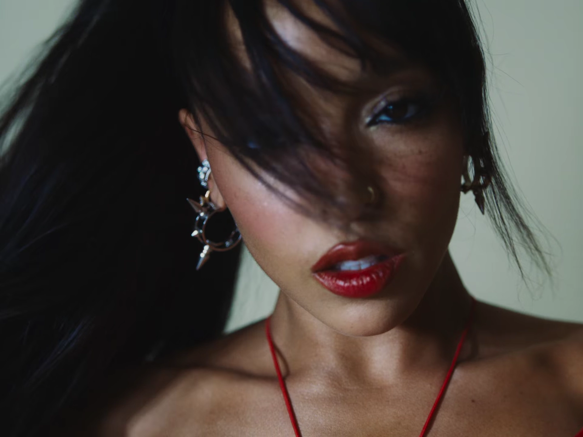 Tinashe - Melatonin (Official Music Video)