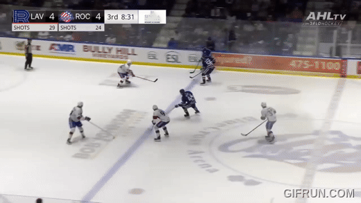 cdc3d8063e054a4db2bdaaf2846c1010.gif